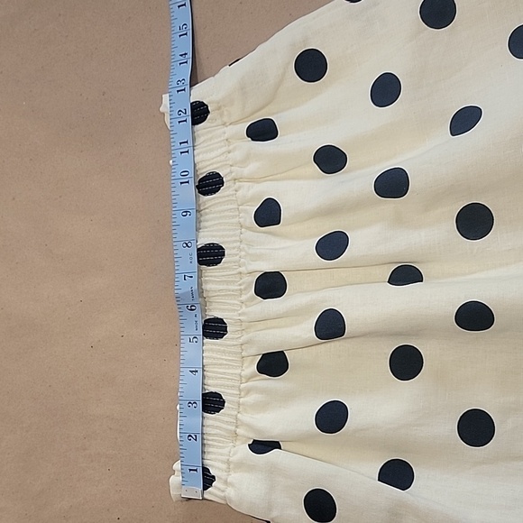 J. Crew, Size 0 Elastic Waistband Ivory/Cream w/ Black Polka Dot Mini Skirt, EUC - Picture 3 of 9